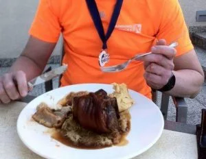 Wings for life posiłek